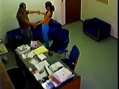 Rubia tiene problema ...