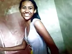 Tetas adolescente af ...