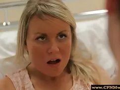 Una joven pareja, un ...