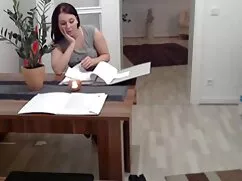 El mal mata brutalme ...